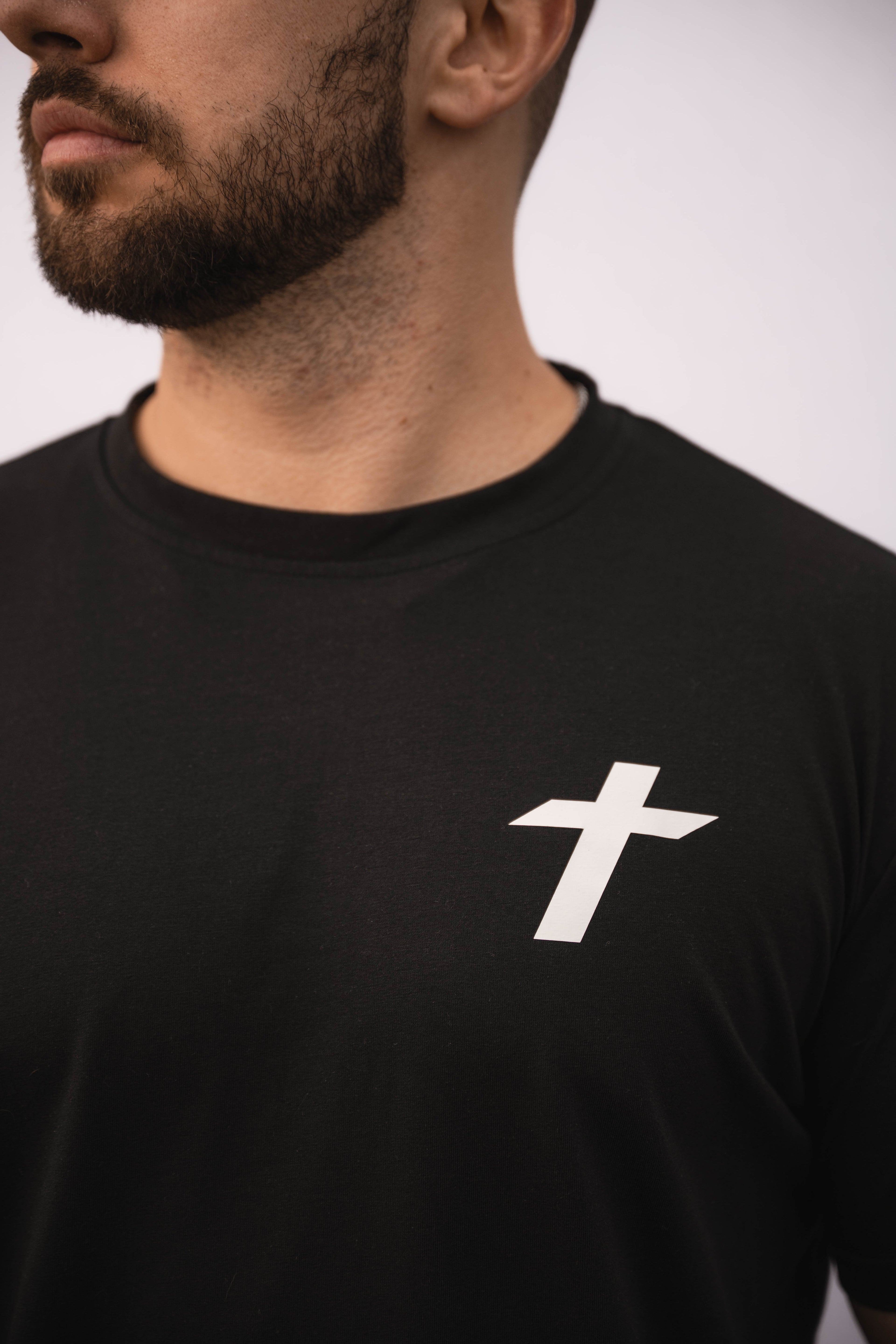 Jesus Is King – Signature Tee